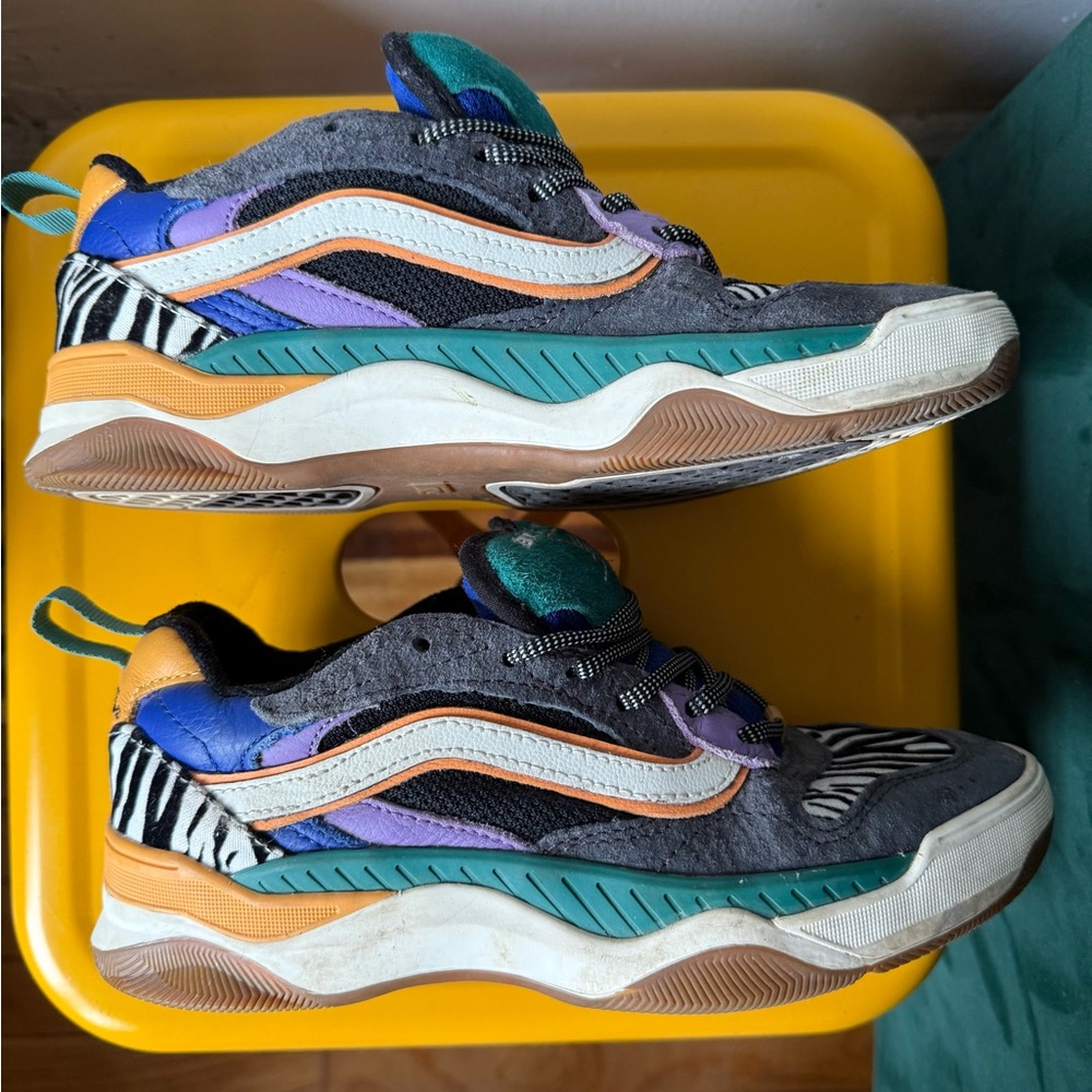 VANS BRUX WC WOMEN'S SNEAKER (TIDEPOOL / MARIGOLD)